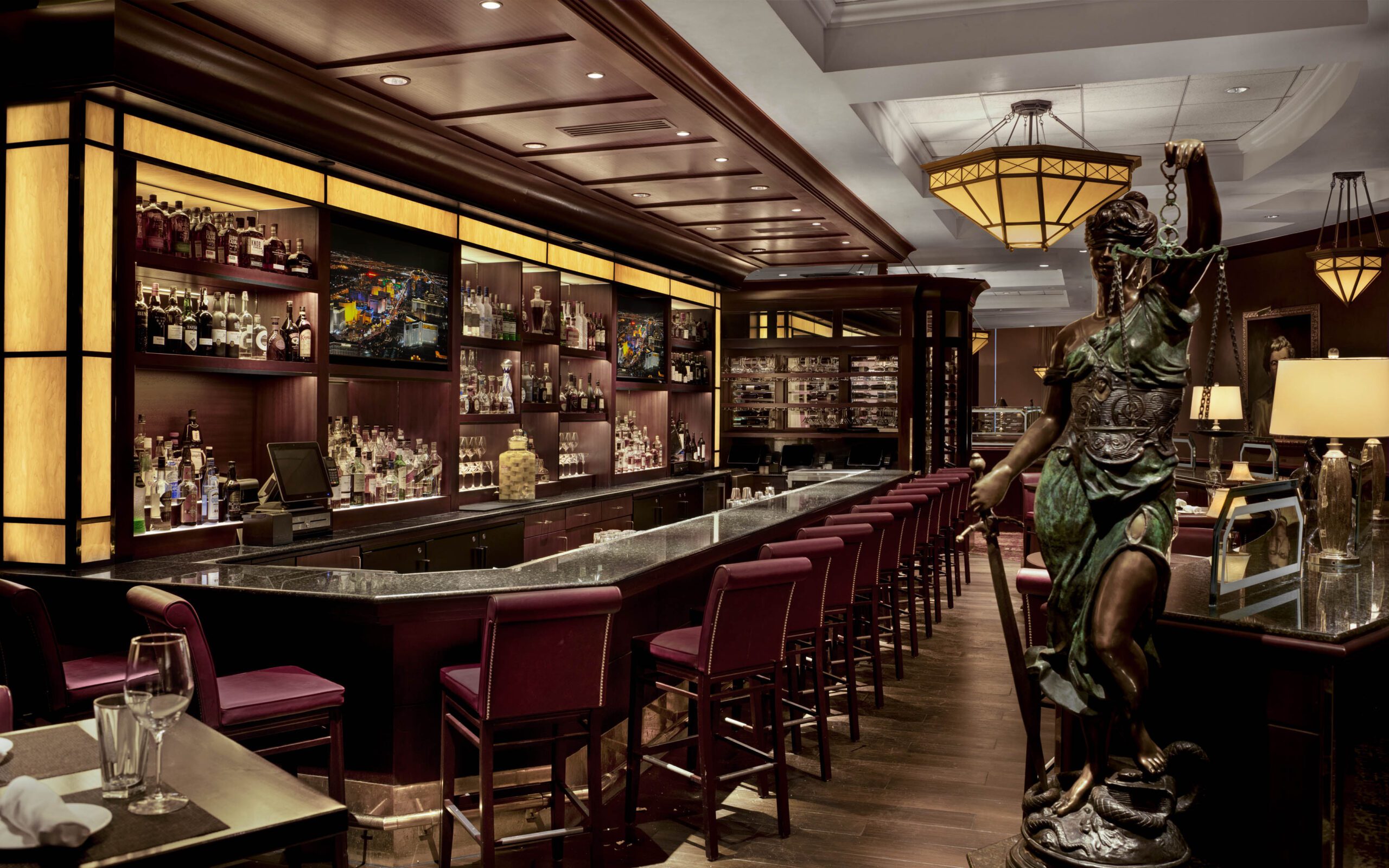 Bar at The Capital Grille